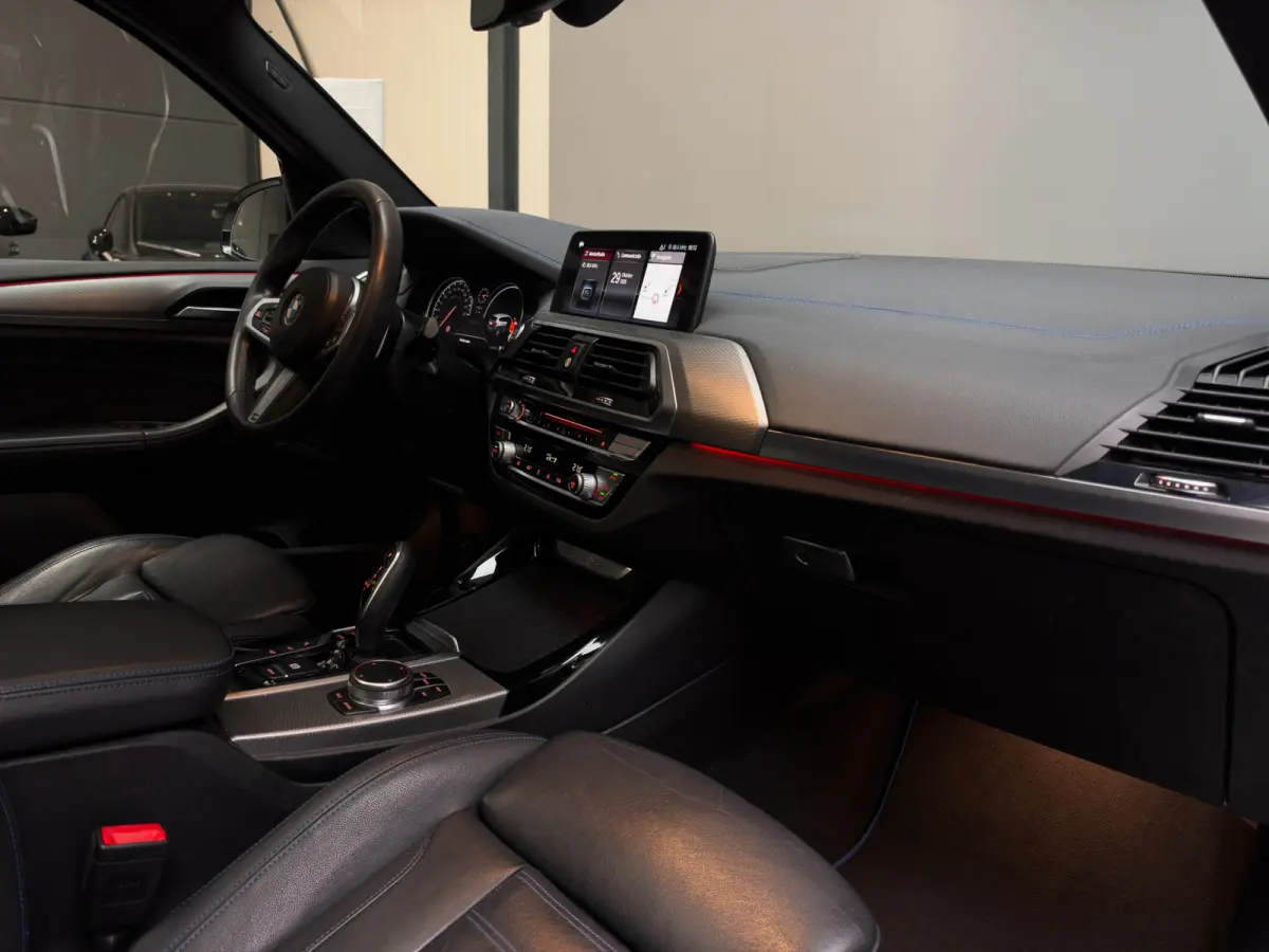 xDrive20i High Executive M-Sport Pano | 360 | Headup | Keyless | 20" | LED
