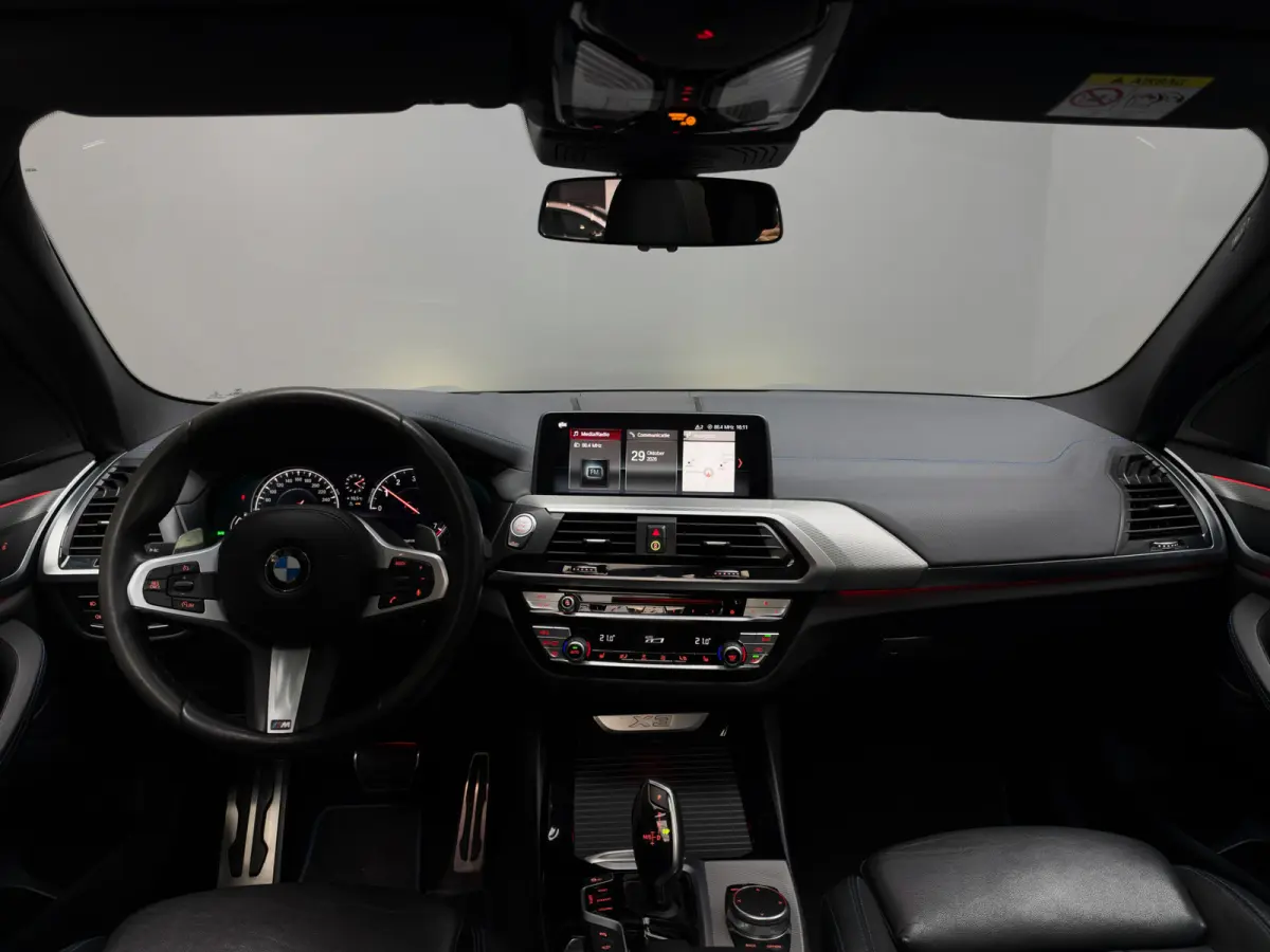 xDrive20i High Executive M-Sport Pano | 360 | Headup | Keyless | 20" | LED