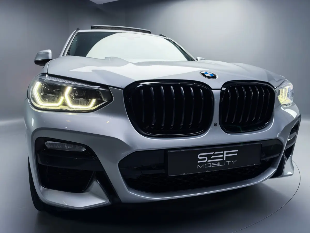 xDrive20i High Executive M-Sport Pano | 360 | Headup | Keyless | 20" | LED