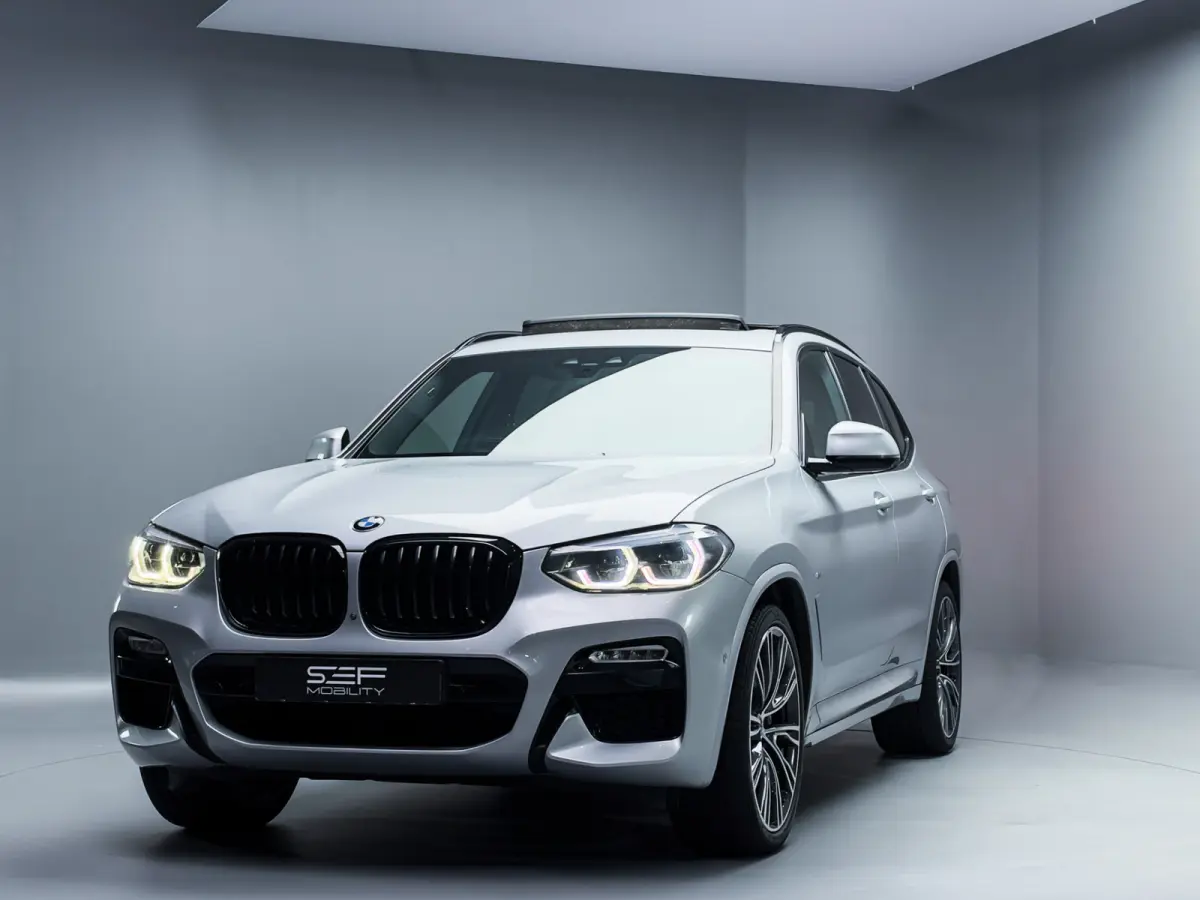 xDrive20i High Executive M-Sport Pano | 360 | Headup | Keyless | 20" | LED