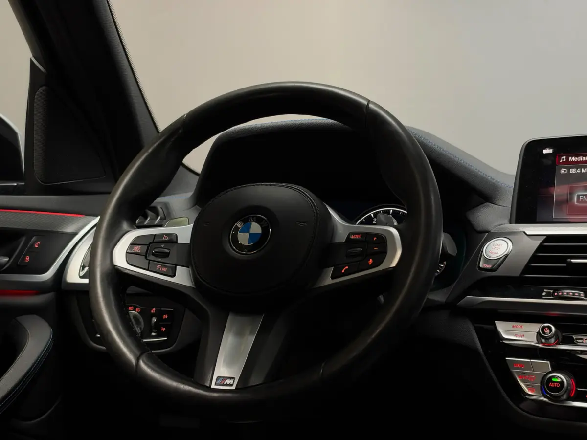 xDrive20i High Executive M-Sport Pano | 360 | Headup | Keyless | 20" | LED
