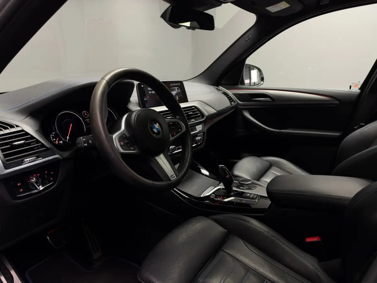 xDrive20i High Executive M-Sport Pano | 360 | Headup | Keyless | 20" | LED