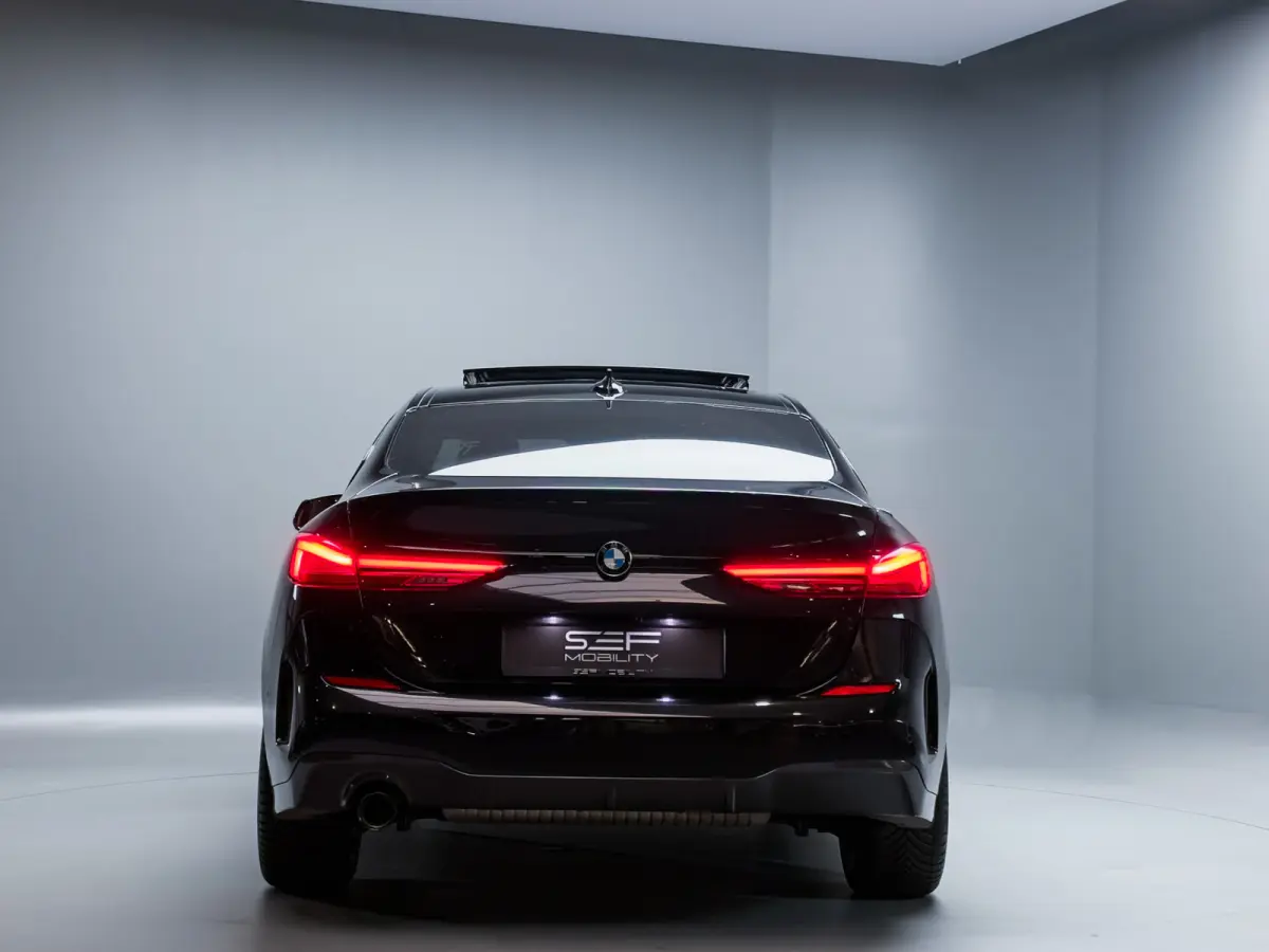 218i M-Sport Pano | ACC | Camera | Leder | LED | 19"