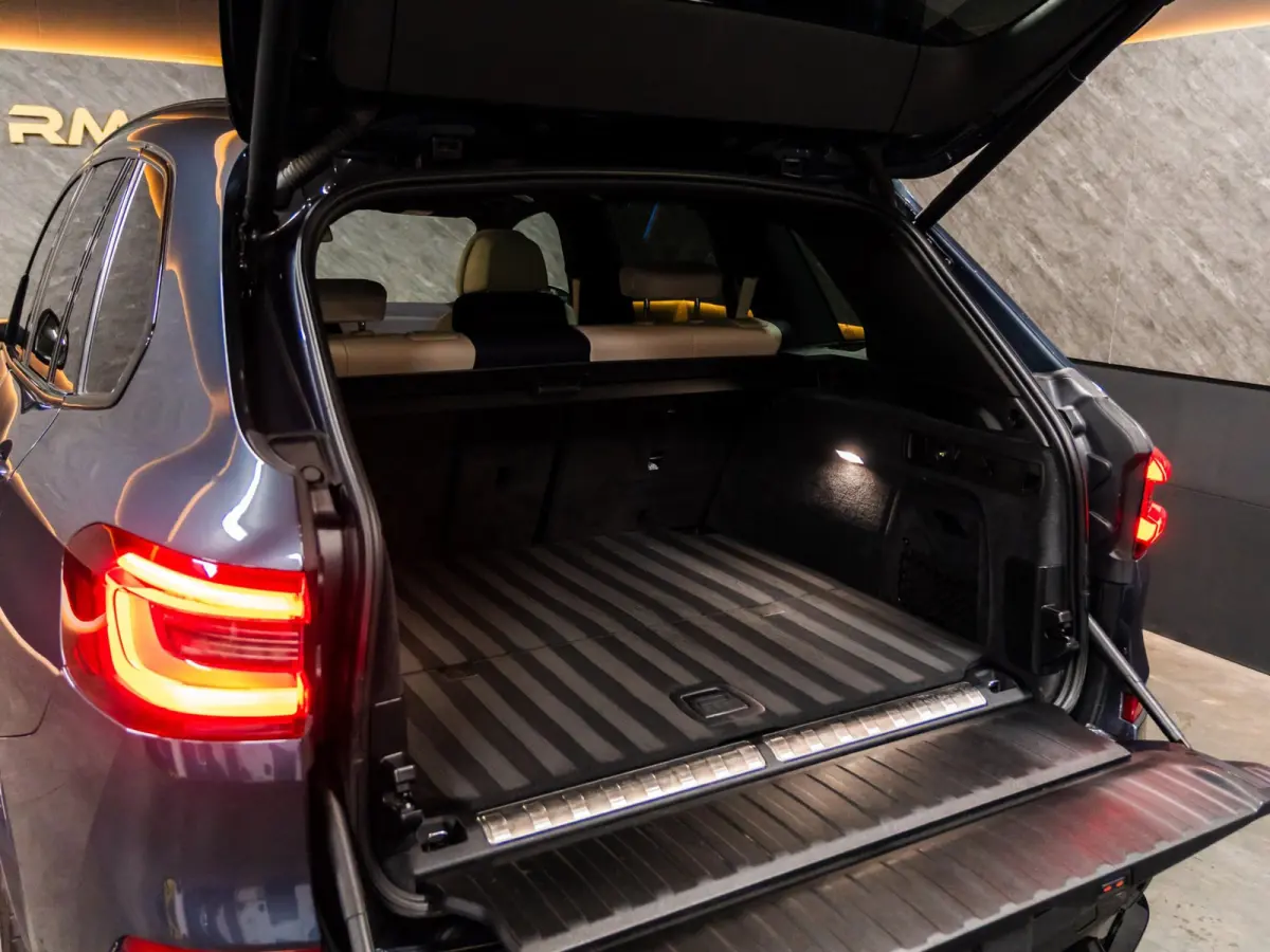 XDrive45e High Executive|B&W|Sky Lounge|Individual|Massage|Laser|360|Full