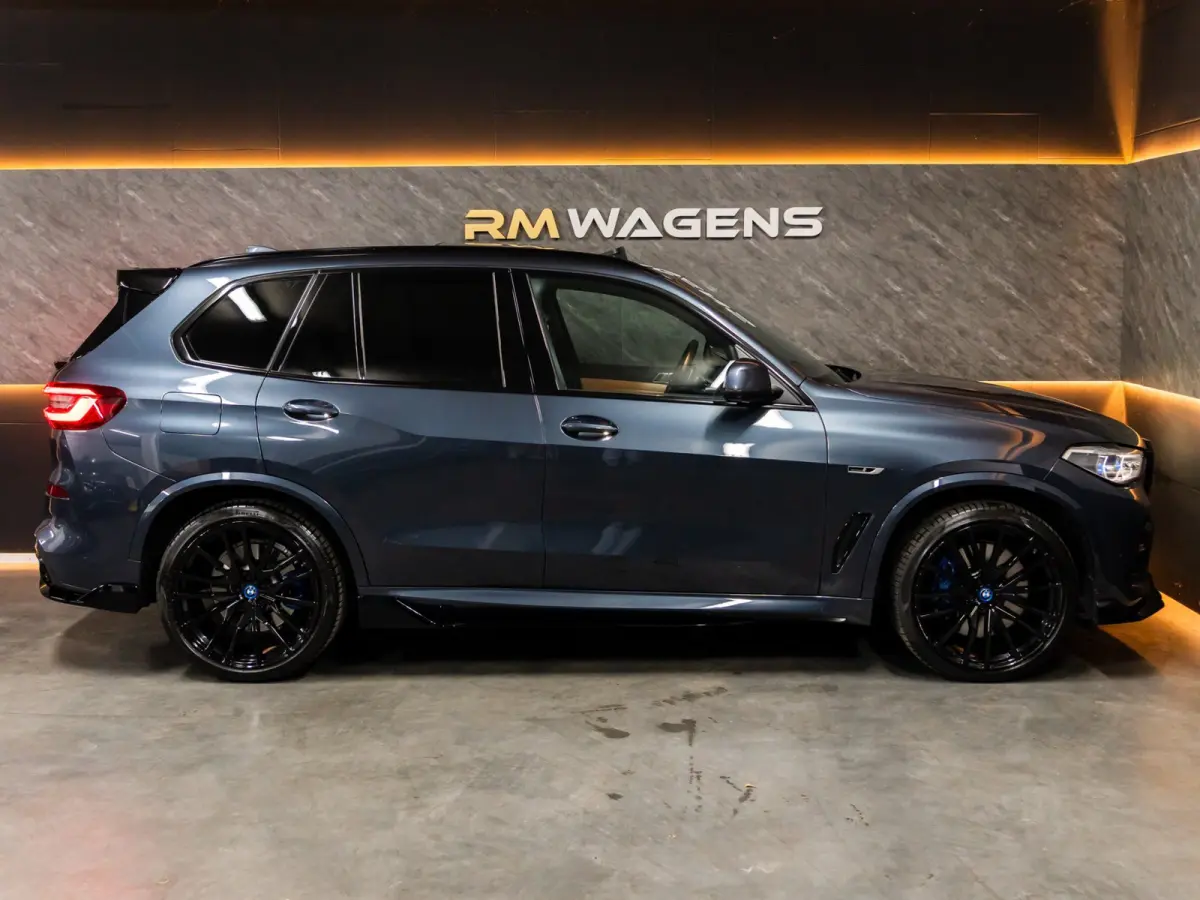 XDrive45e High Executive|B&W|Sky Lounge|Individual|Massage|Laser|360|Full