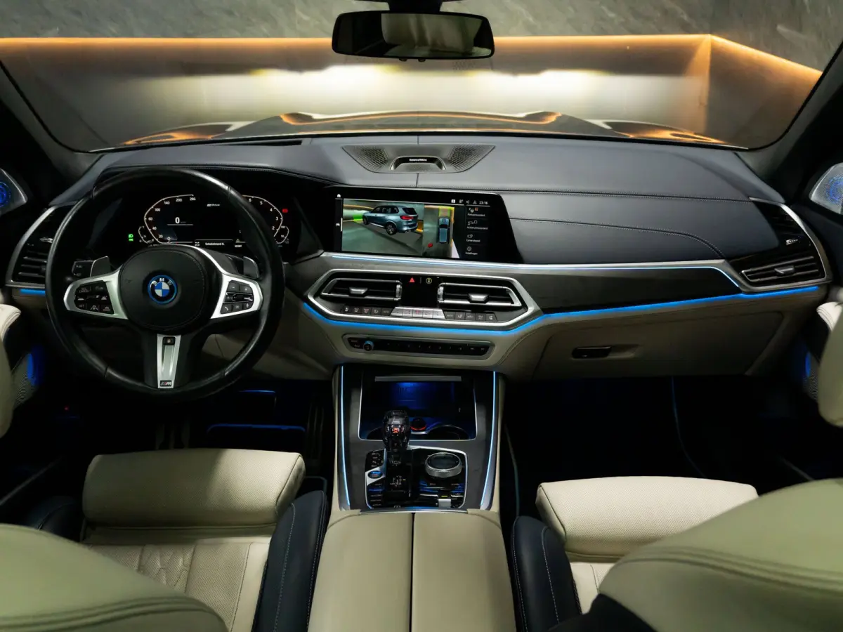 XDrive45e High Executive|B&W|Sky Lounge|Individual|Massage|Laser|360|Full