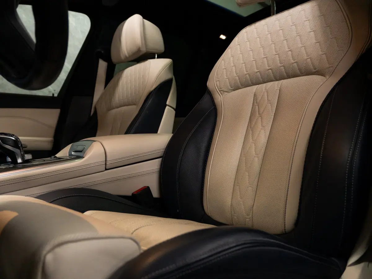 XDrive45e High Executive|B&W|Sky Lounge|Individual|Massage|Laser|360|Full