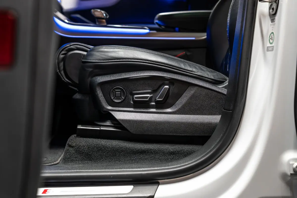55 TFSI e quattro Pro Line S RS Seats | Maxton | Pano | 23"