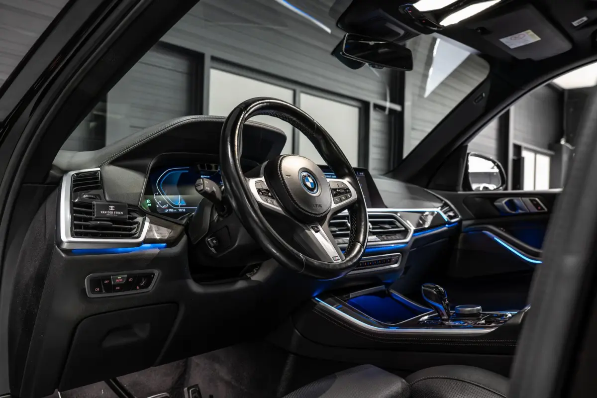 xDrive45e High Executive M Sport | Stoelventilatie | Maxton | HUD | Adapt. Cruise