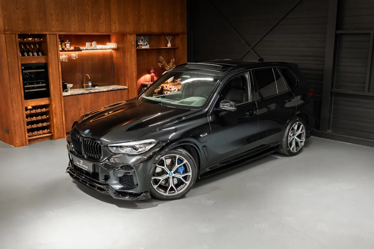 xDrive45e High Executive M Sport | Stoelventilatie | Maxton | HUD | Adapt. Cruise