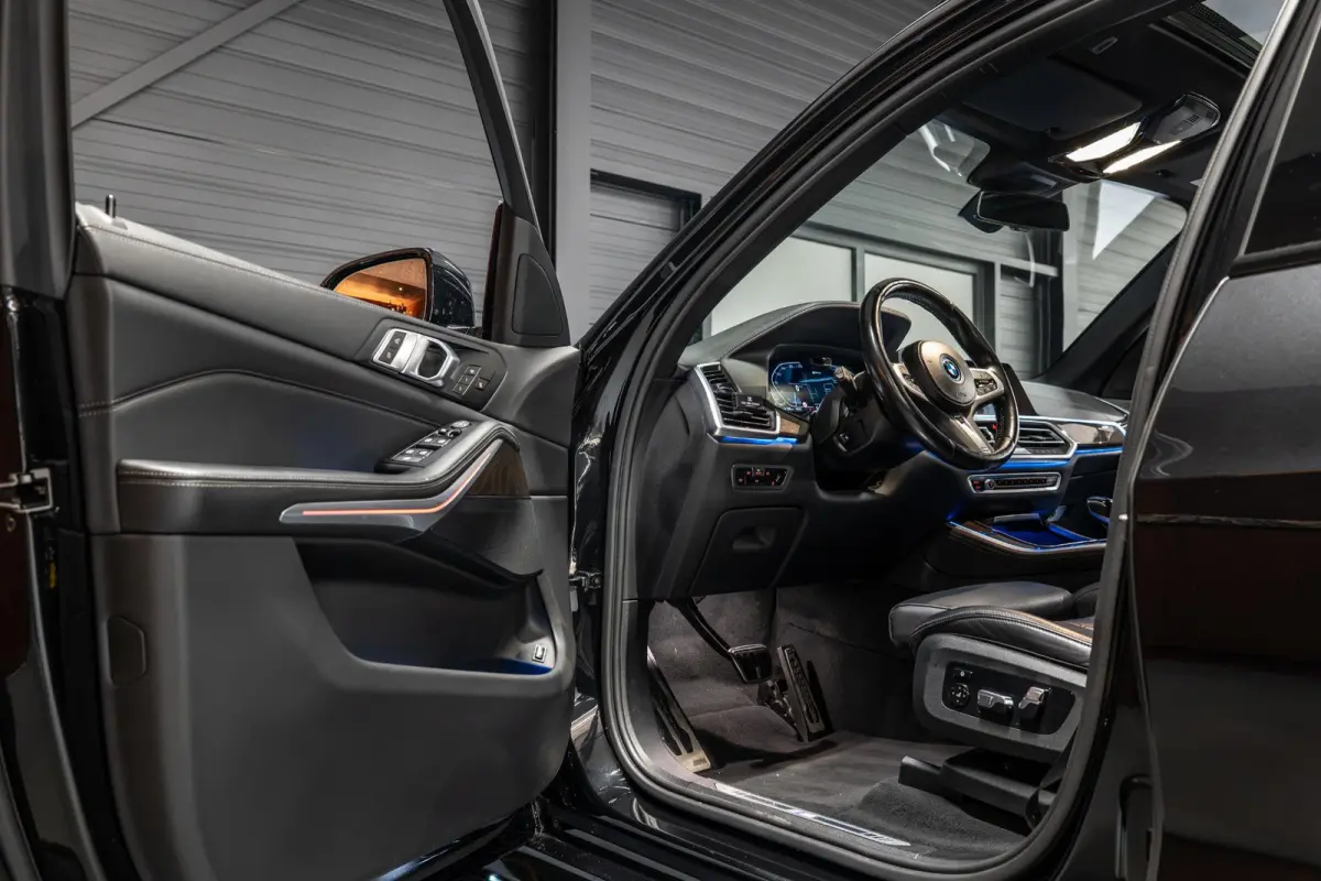 xDrive45e High Executive M Sport | Stoelventilatie | Maxton | HUD | Adapt. Cruise