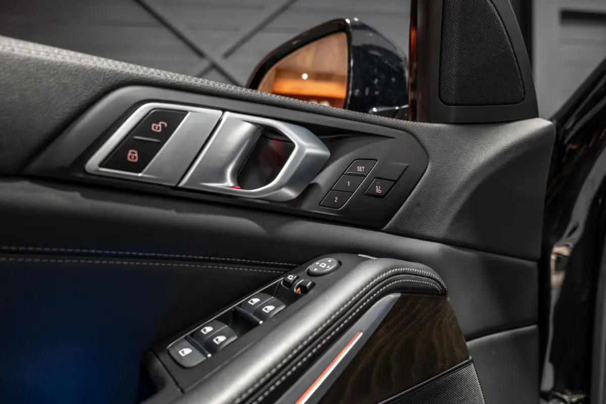 xDrive45e High Executive M Sport | Stoelventilatie | Maxton | HUD | Adapt. Cruise