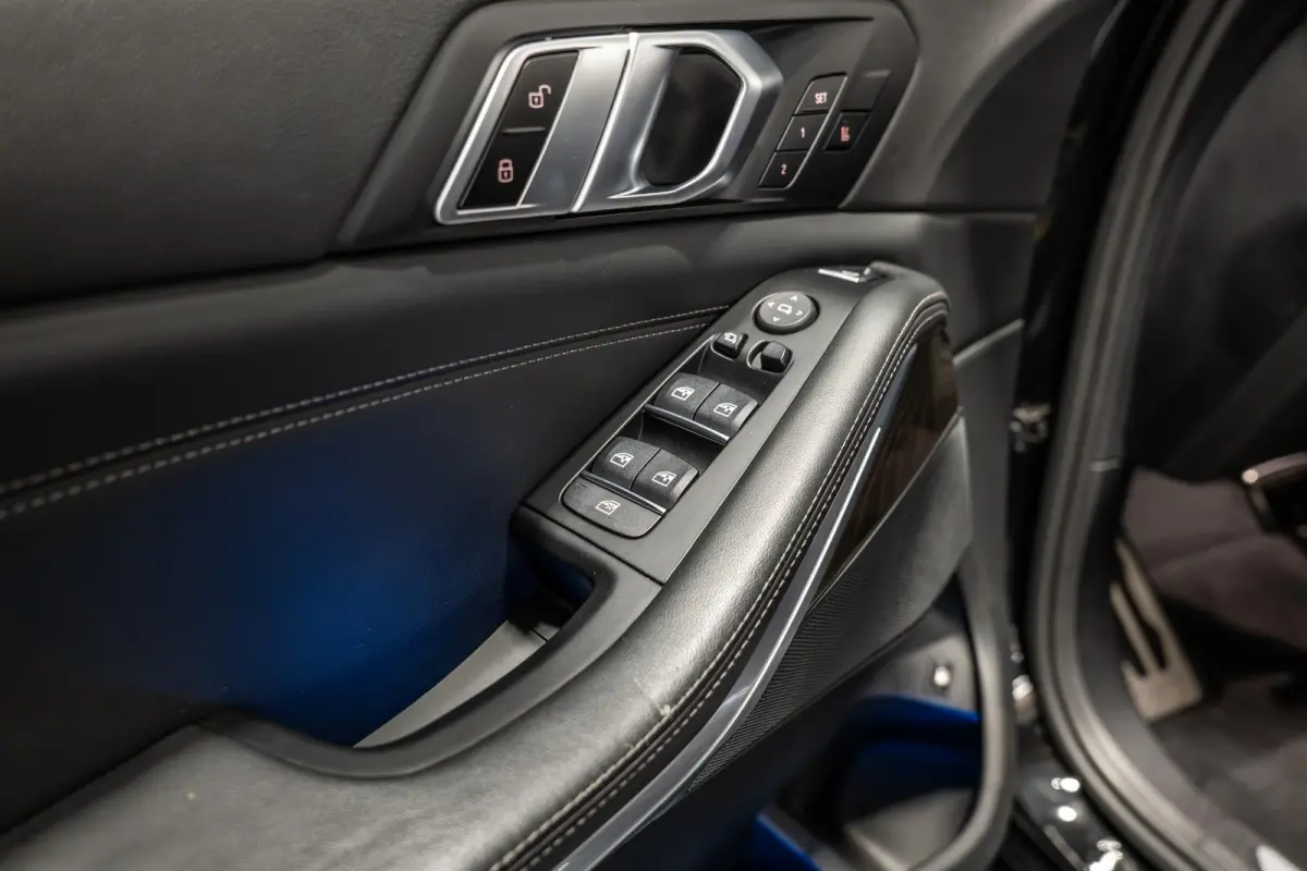 xDrive45e High Executive M Sport | Stoelventilatie | Maxton | HUD | Adapt. Cruise