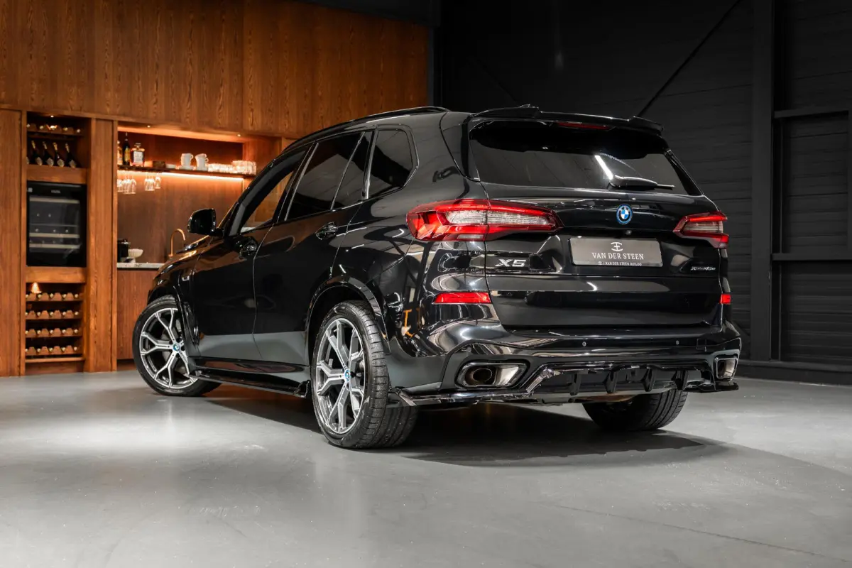 xDrive45e High Executive M Sport | Stoelventilatie | Maxton | HUD | Adapt. Cruise
