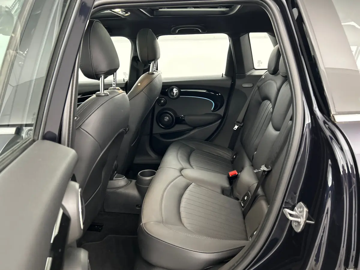 1.5 Cooper Yours Pano-dak/Leder/Camera/Head-Up Display