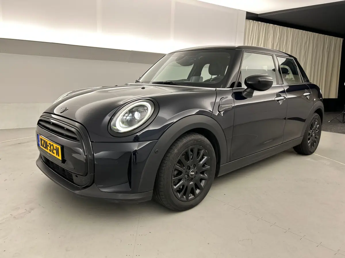 1.5 Cooper Yours Pano-dak/Leder/Camera/Head-Up Display