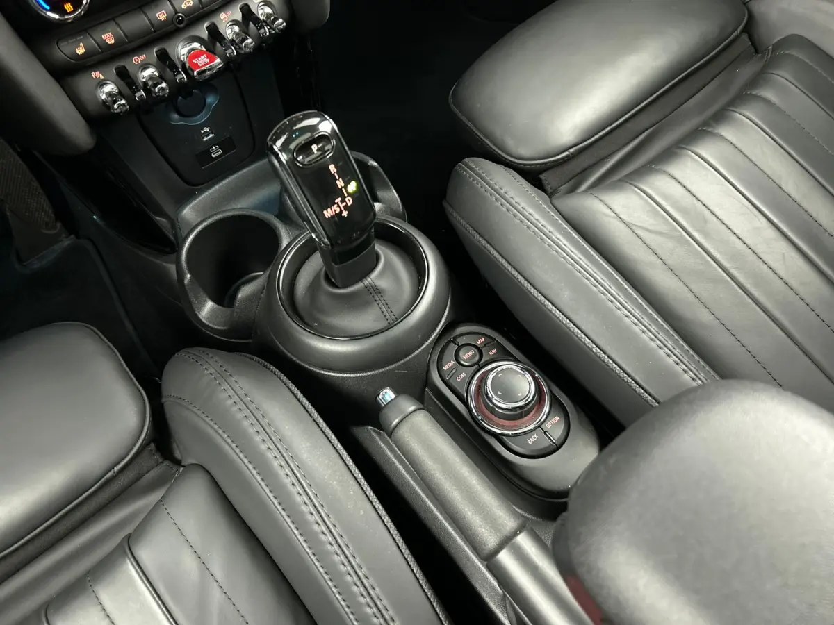 1.5 Cooper Yours Pano-dak/Leder/Camera/Head-Up Display