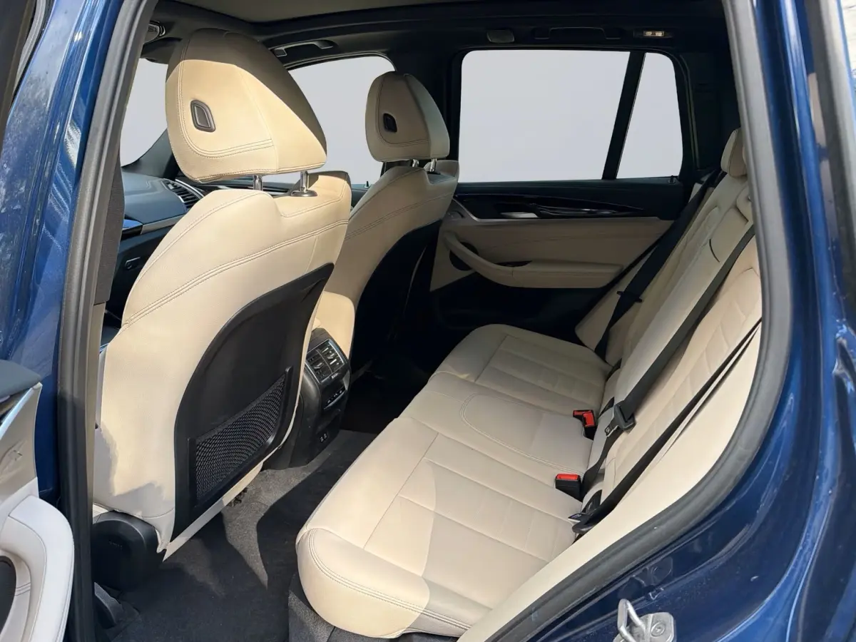M-SPORT 80 kWh (210kW/286pk) ** LED, IVORY LEDER, PANO, TREKH, ACC, H&K,  20-inch LMV ** 1e EIG - UNFALLFREI ** ** INFORMEER OOK NAAR ONZE AANTREKKELIJKE FINANCIAL-LEASE TARIEVEN **