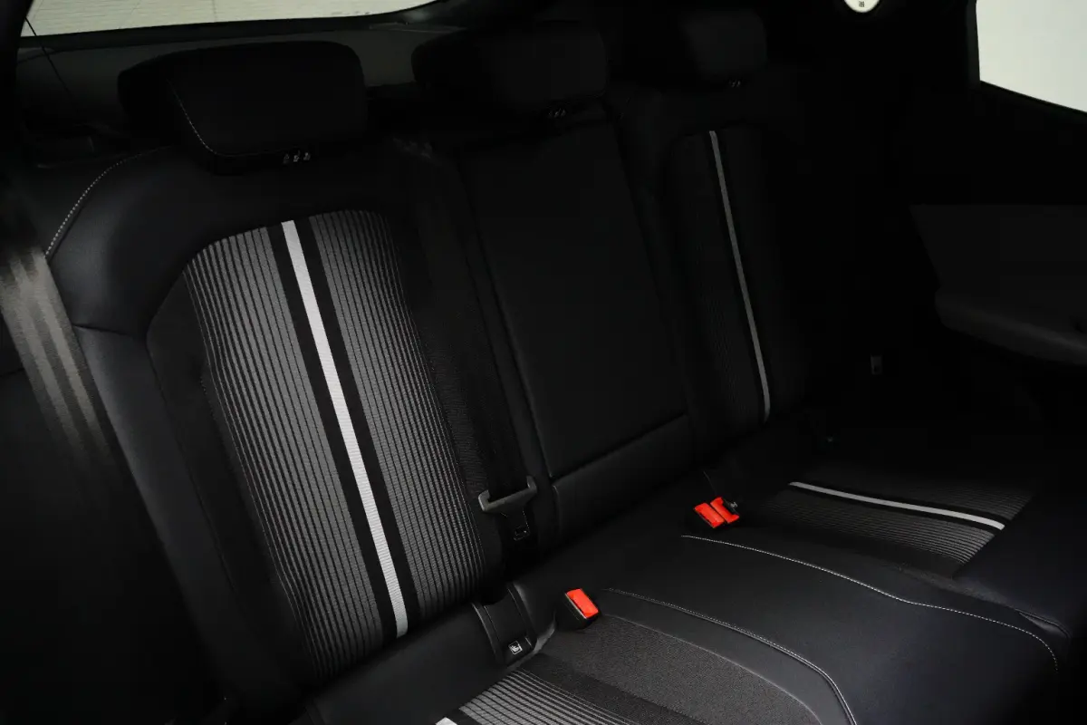 Select Extended Range RWD 77 kWh | Snel Leverbaar! | Trekhaak Wegklapbaar | Comfort Pack 1 |