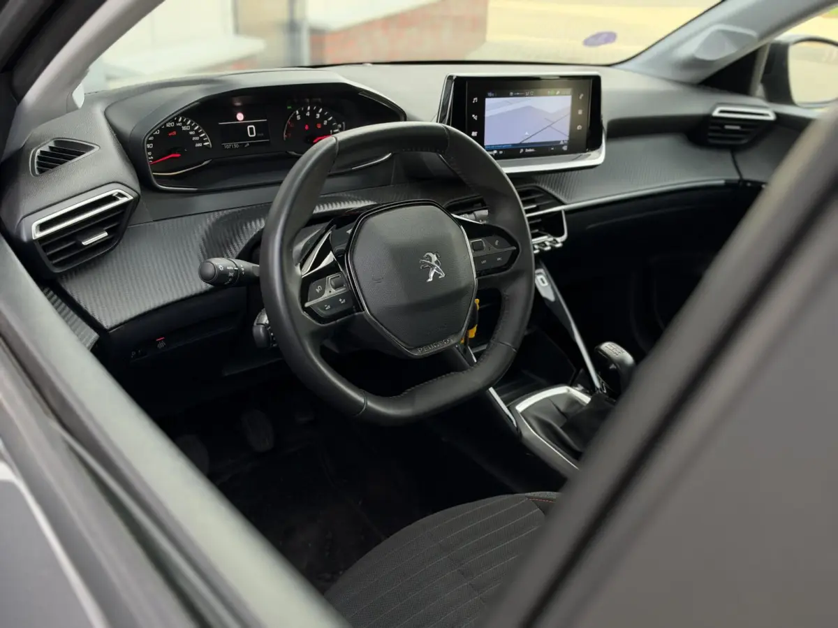1.2 PureTech Active Pack | Carplay | Navigatie | Cruise | DAB | LED | Sensoren | Lichtmetaal
