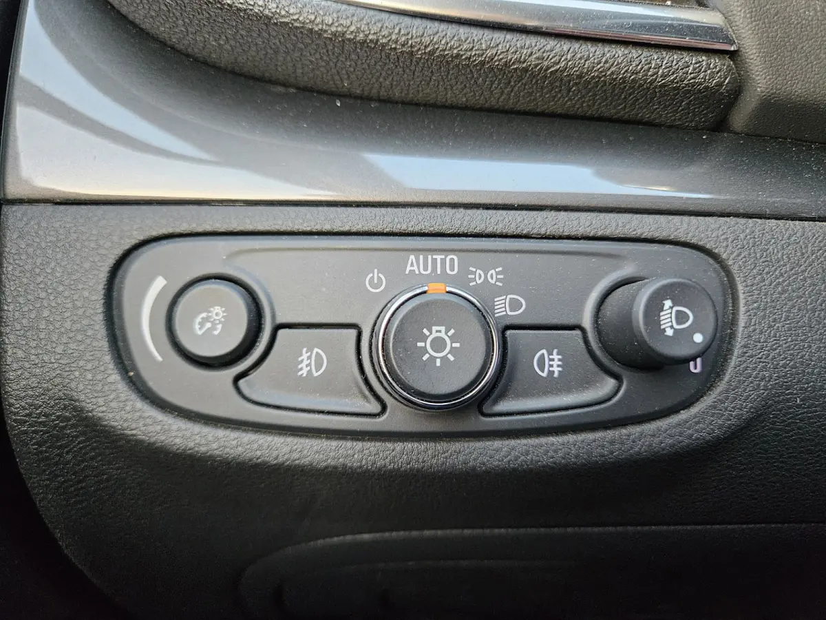 1.4 Turbo Innovation Trekhaak! Camera! NAP! Mooie/Nette Auto! Dealer Onderhouden!