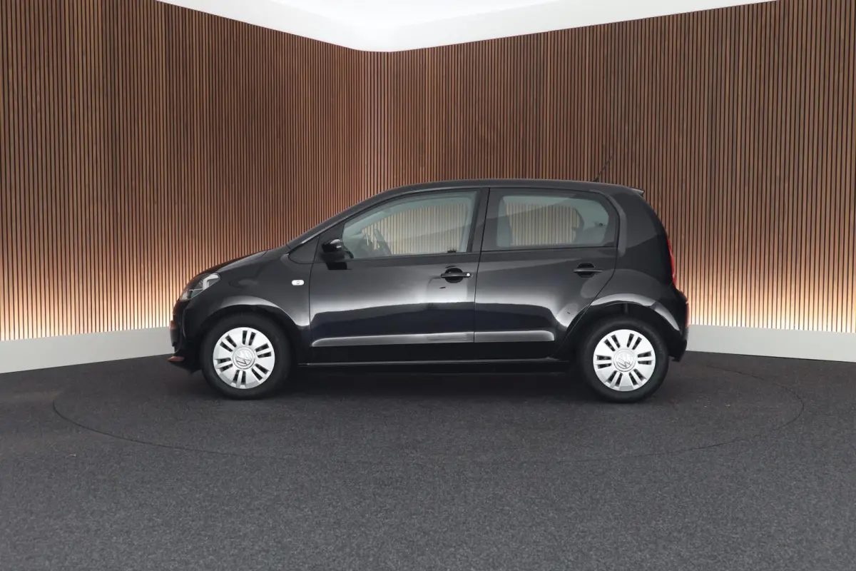 Up! 1.0 60pk Move up! BlueMotion Airco Navigatie