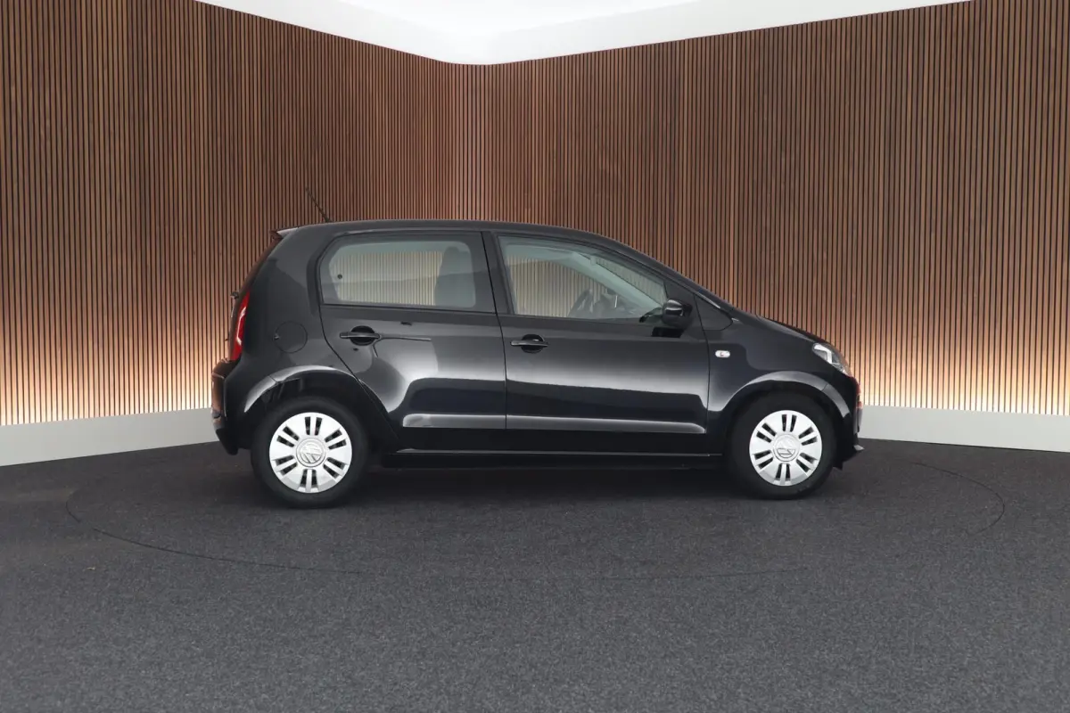 Up! 1.0 60pk Move up! BlueMotion Airco Navigatie