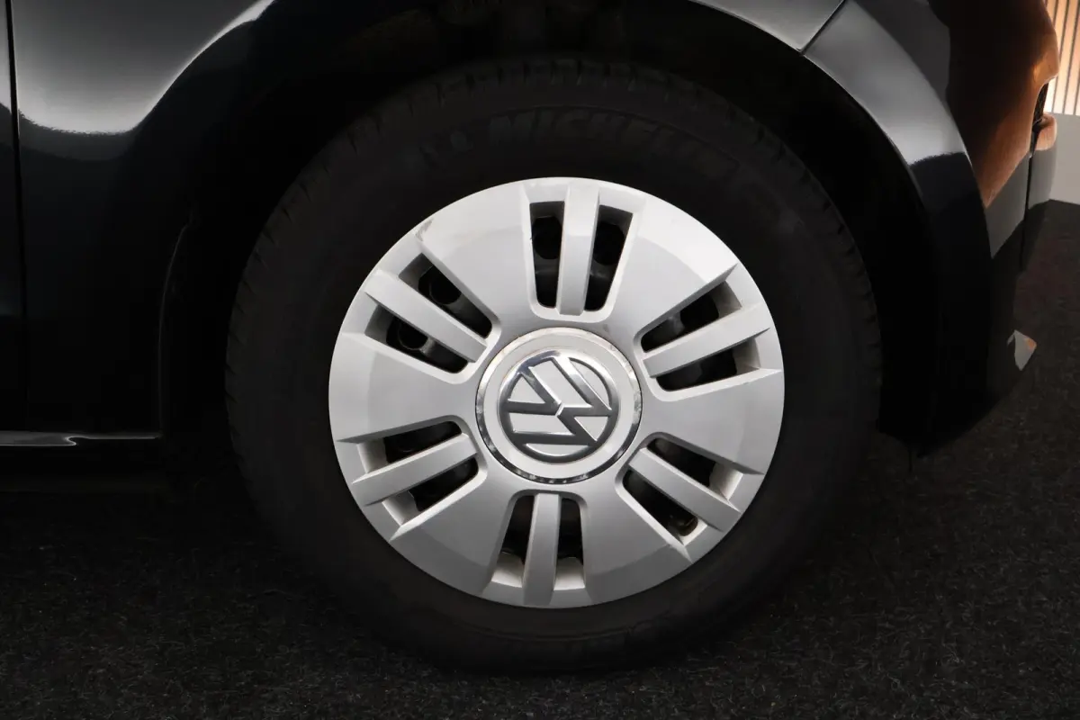 Up! 1.0 60pk Move up! BlueMotion Airco Navigatie