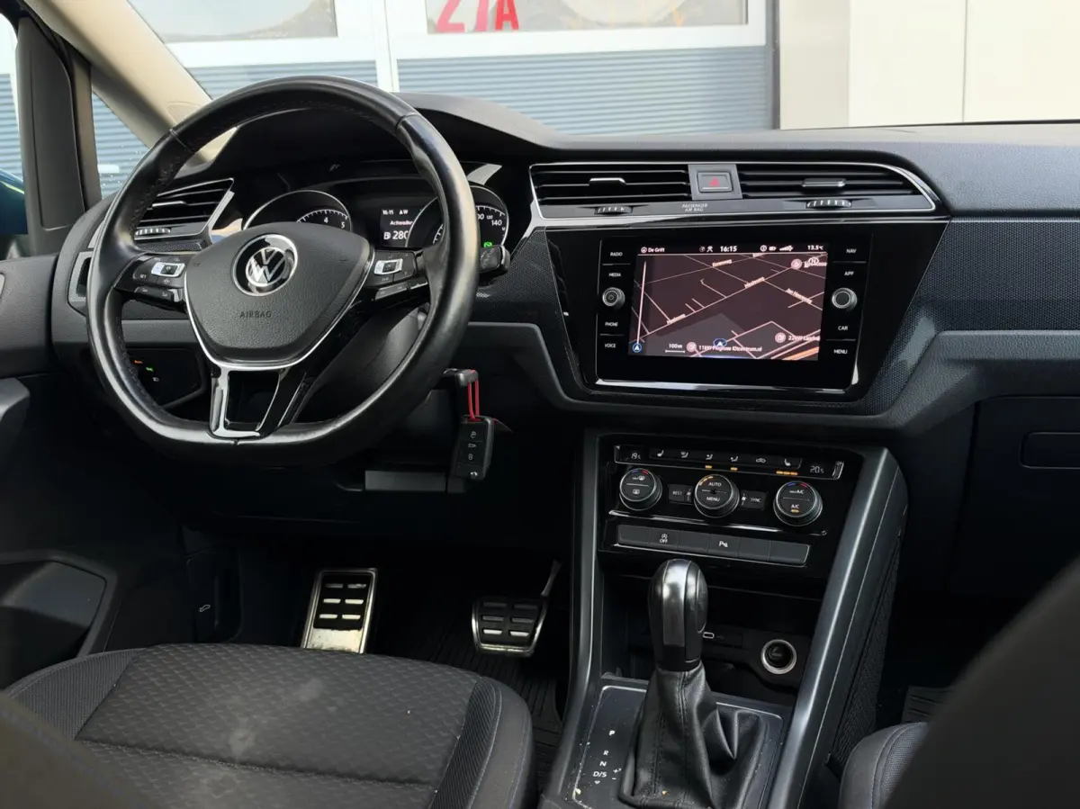 1.5 TSI Comfortline 7p | Carplay | Navigatie | Adaptive cruise | DAB | Climate | Stoelverwarming | Sensoren