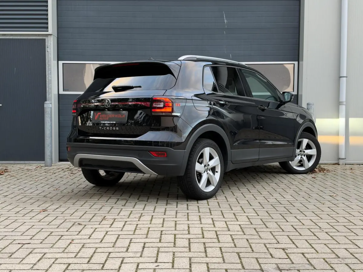 1.5 TSI Style | Carplay | Full led | Navigatie | DAB | Climate | Stoelverwarming | Sensoren | IQ drive