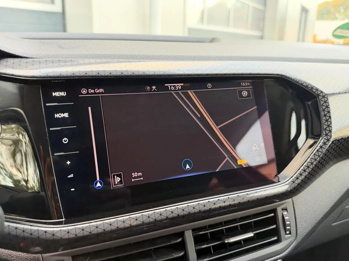 1.5 TSI Style | Carplay | Full led | Navigatie | DAB | Climate | Stoelverwarming | Sensoren | IQ drive