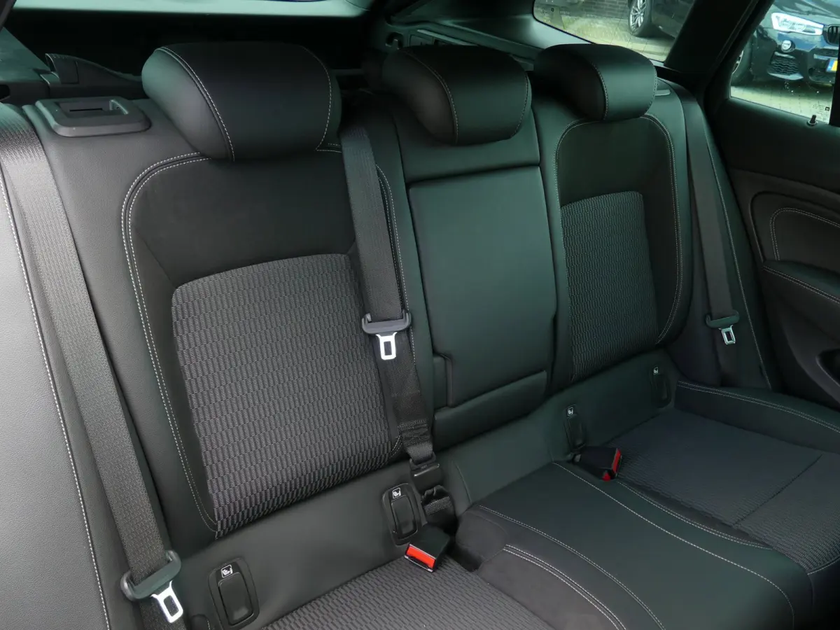 1.5 Turbo Business Executive / Winter Pack /