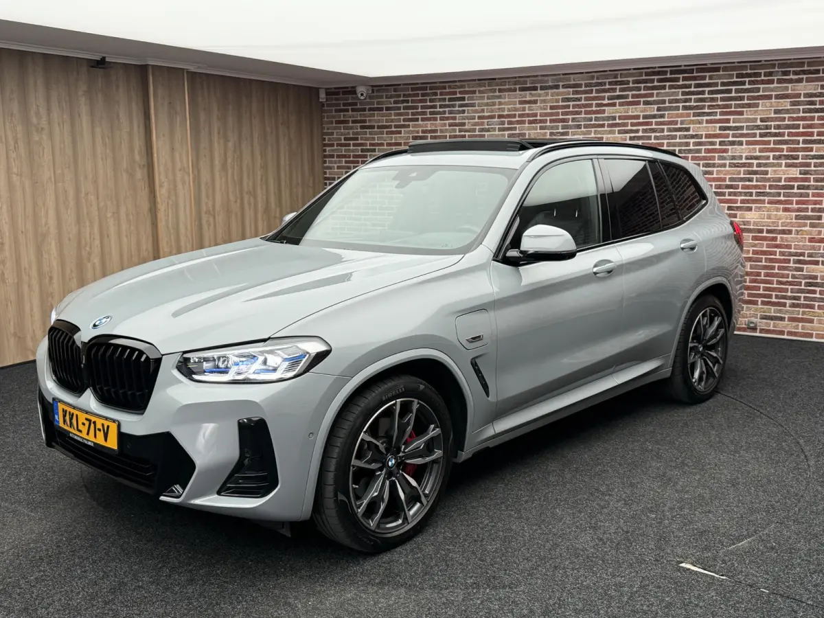 xDrive30e High Executive