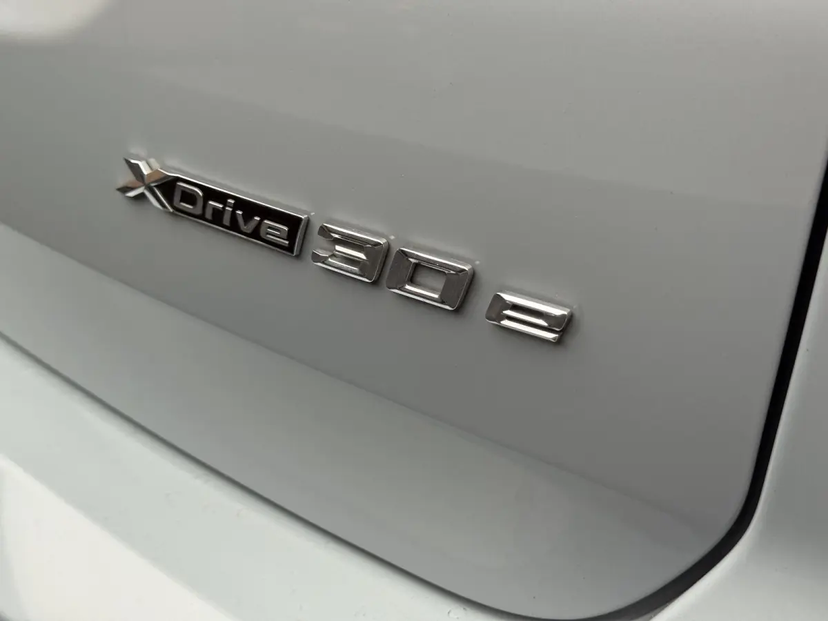 xDrive30e High Executive