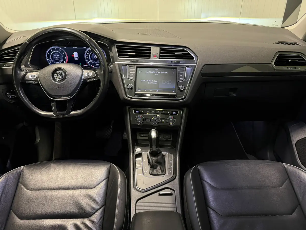 1.4 TSI ACT DSG Aut Panodak Trekhaak Leder Led 360camera Keyless Virtualcockpit