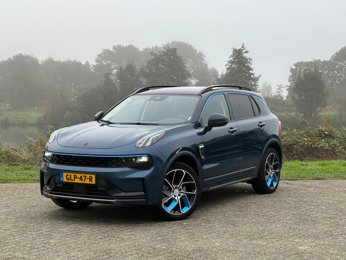 1.5 PHEV Plug in Hybrid - Volaton Blue - BLIS/Panorama/Trekhaak - 69dkm