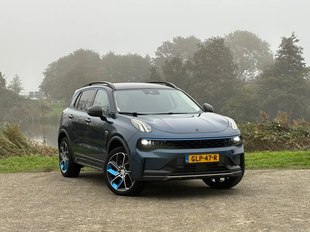 1.5 PHEV Plug in Hybrid - Volaton Blue - BLIS/Panorama/Trekhaak - 69dkm