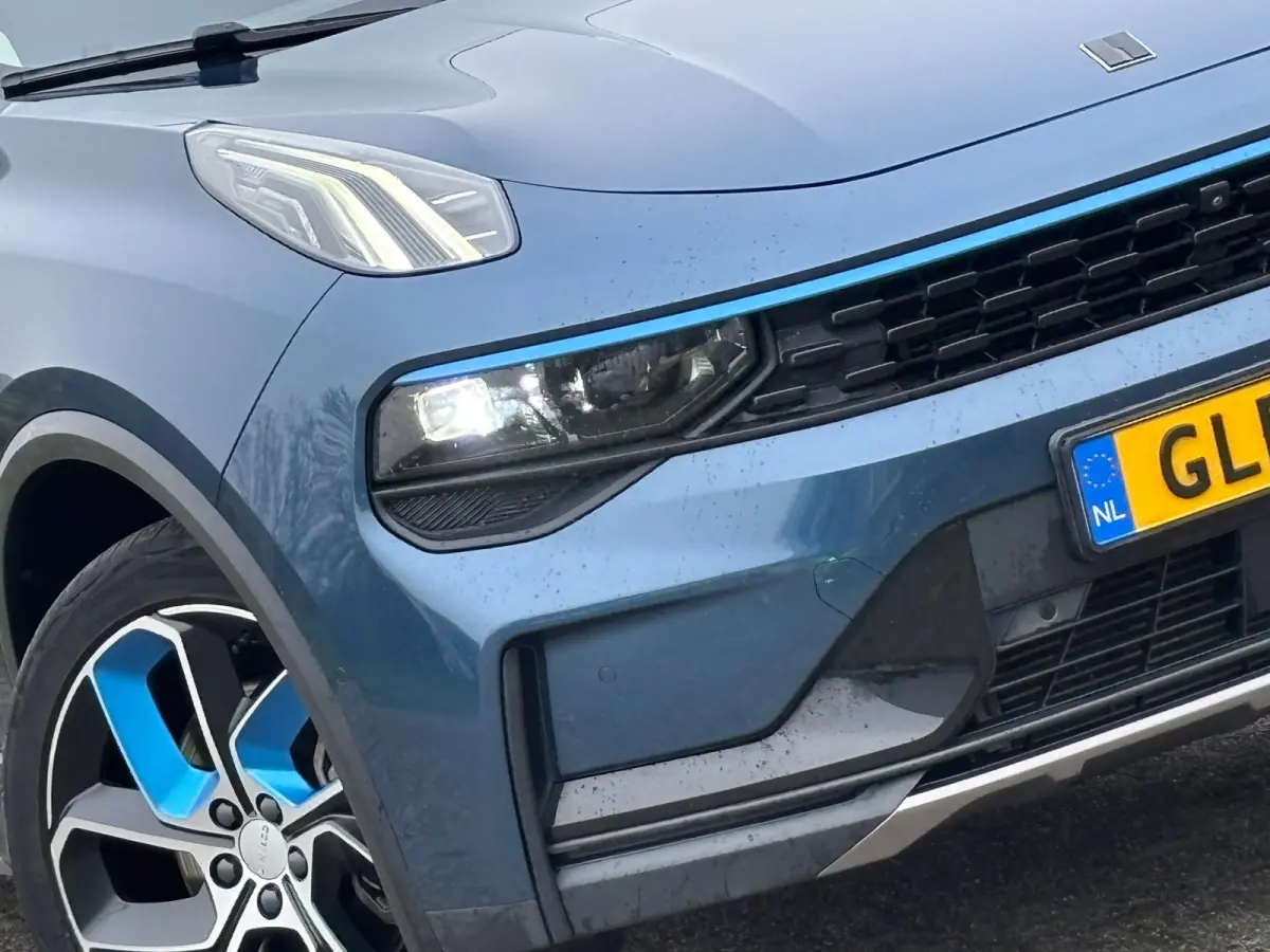 1.5 PHEV Plug in Hybrid - Volaton Blue - BLIS/Panorama/Trekhaak - 69dkm