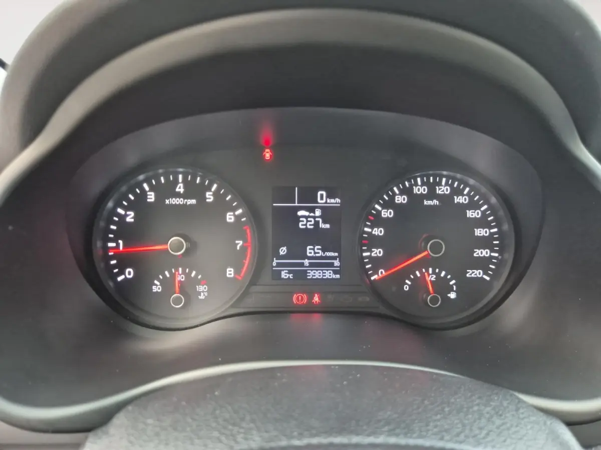 1.0 T-GDi Sports Edition | Airco | Navi | Camera | LM Velgen | Privacy Glass | Cruise Control |