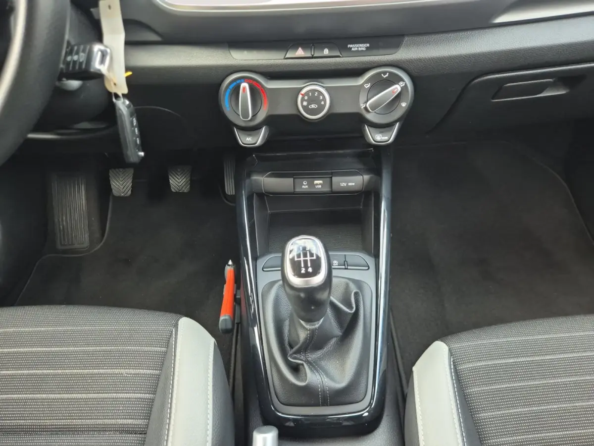 1.0 T-GDi Sports Edition | Airco | Navi | Camera | LM Velgen | Privacy Glass | Cruise Control |