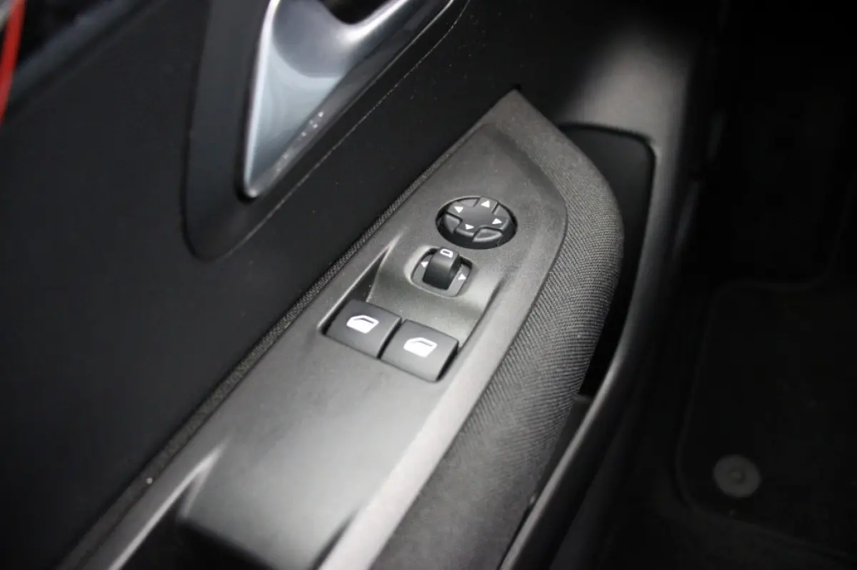 Active 50 kWh - Carplay, Navi, Cruise, SOH 90,13%