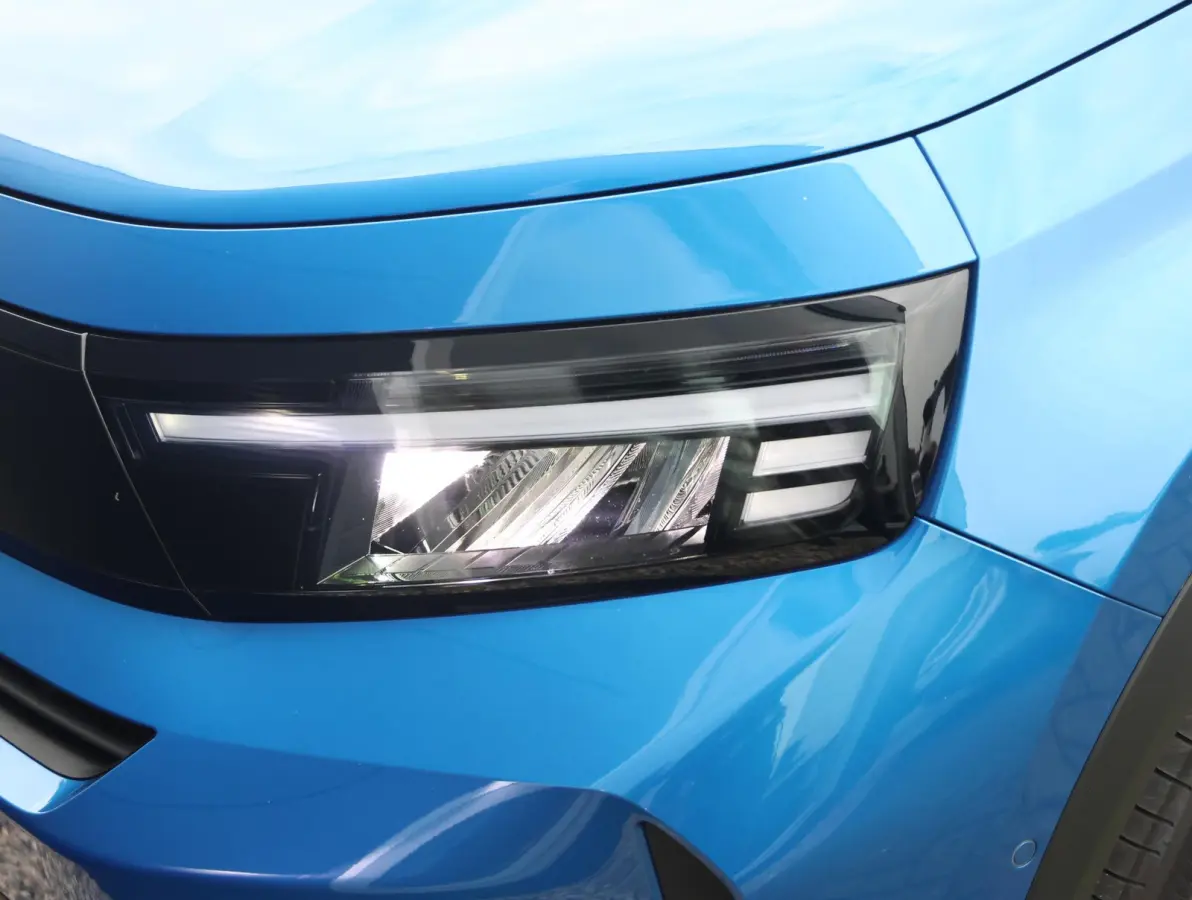 GS 44 kWh Demo Deal! | Winter Pack | Navigatie | Camera | Sensoren | 8 jaar garantie!