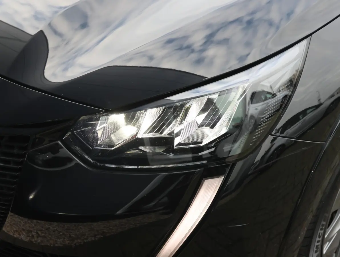 EV Allure Pack 50 kWh 1e eigenaar | LED | Navigatie | 3-FASE | Apple Carplay & Android Auto