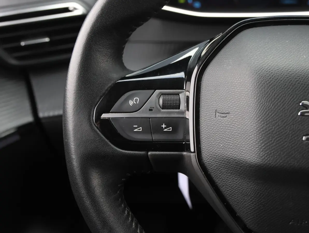 EV Allure Pack 50 kWh 1e eigenaar | LED | Navigatie | 3-FASE | Apple Carplay & Android Auto