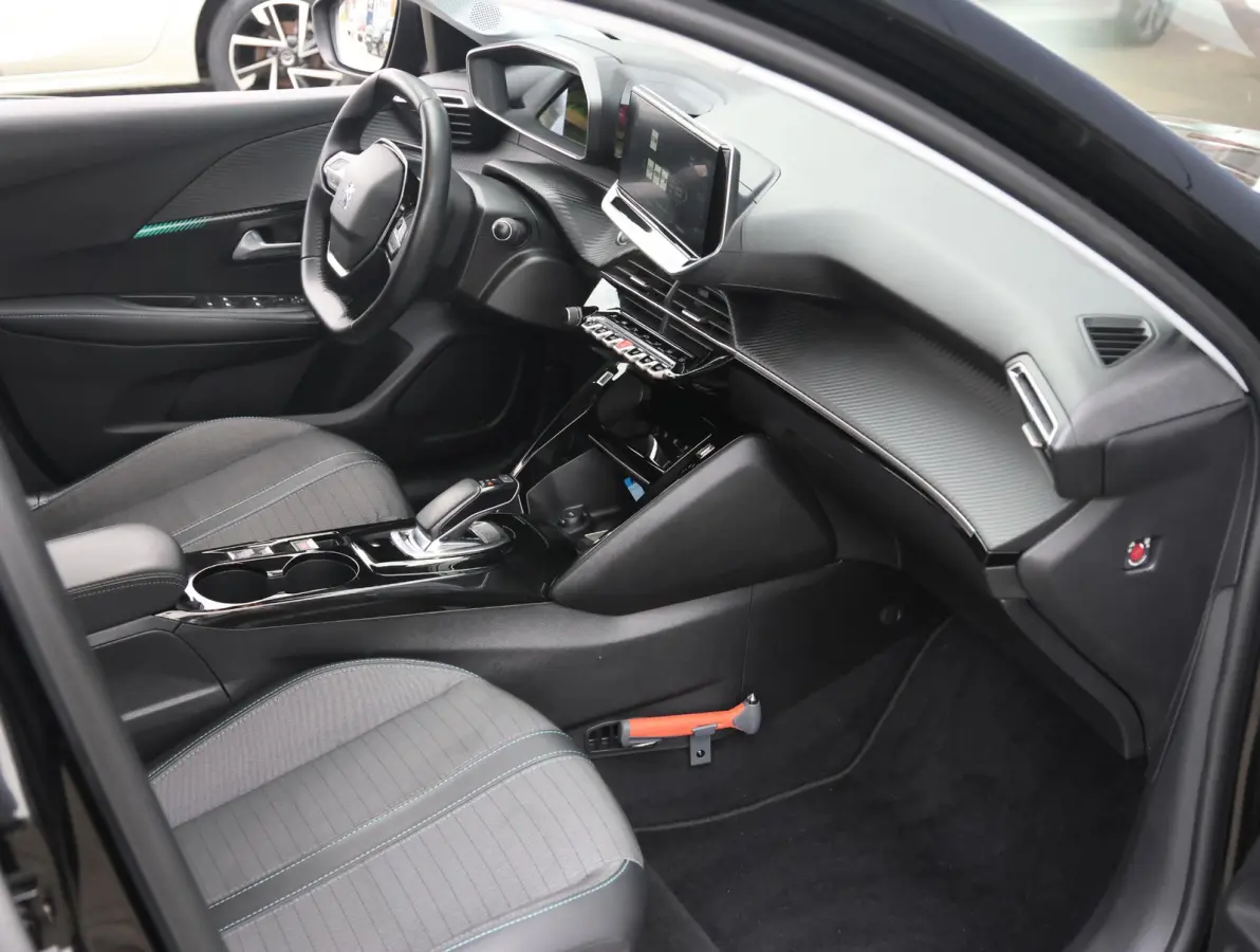 EV Allure Pack 50 kWh 1e eigenaar | LED | Navigatie | 3-FASE | Apple Carplay & Android Auto