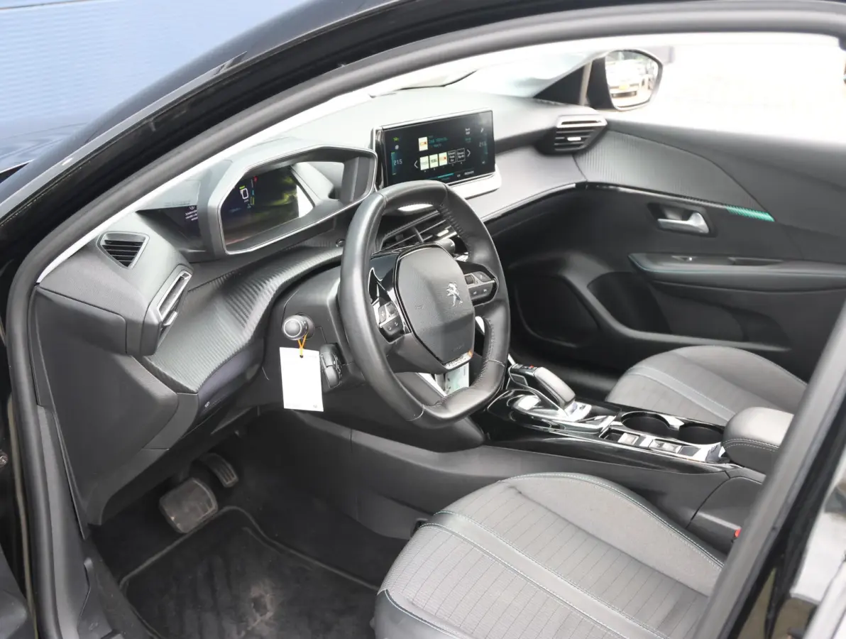 EV Allure Pack 50 kWh 1e eigenaar | LED | Navigatie | 3-FASE | Apple Carplay & Android Auto