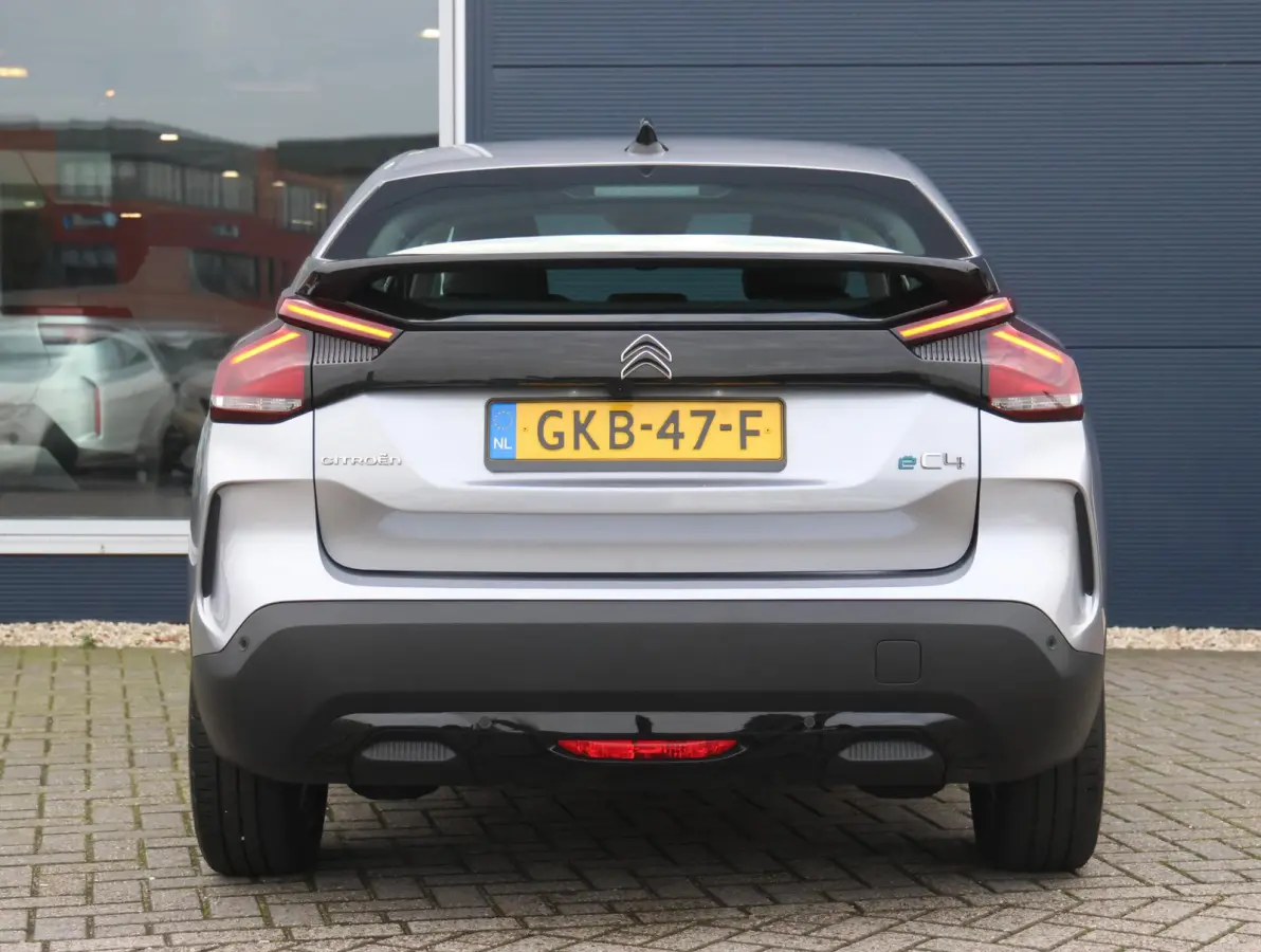 You 50kWh | 1ste eigenaar | LED lampen | Camera | AppleCarPlay/Android | Climate | AUTOMAAT