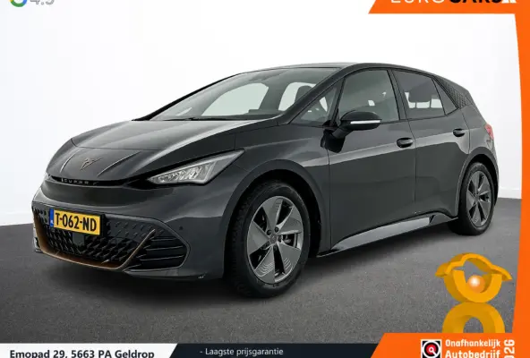 Business 62 kWh Airco Climate control Navigatie Carplay Adaptive Cruise Control Ambient Light Parkeersensoren Camera