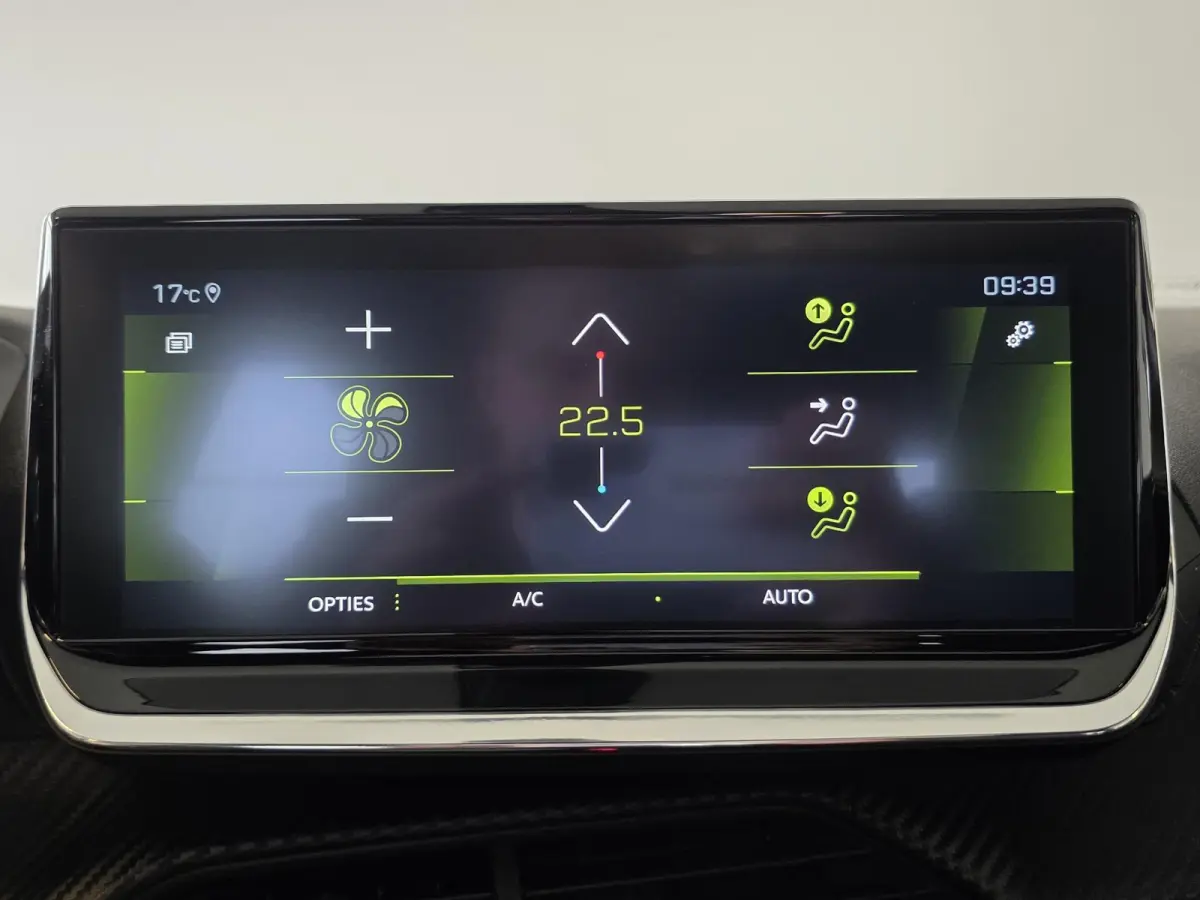 1.2 PureTech GT-Line | NL-Auto | Trekhaak | Schuif/kanteldak | Apple Carplay & Android Auto