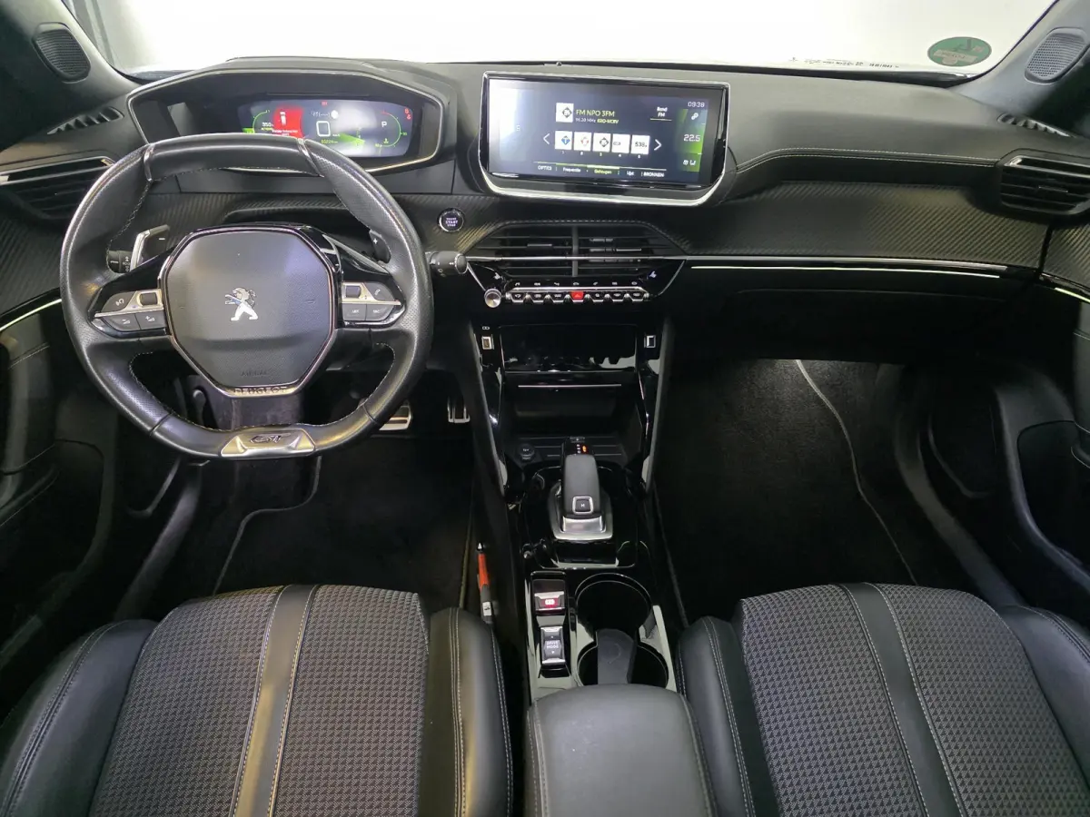 1.2 PureTech GT-Line | NL-Auto | Trekhaak | Schuif/kanteldak | Apple Carplay & Android Auto